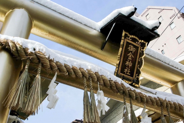 御金神社　鳥居２